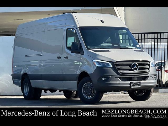 2025 Mercedes-Benz Sprinter Cargo