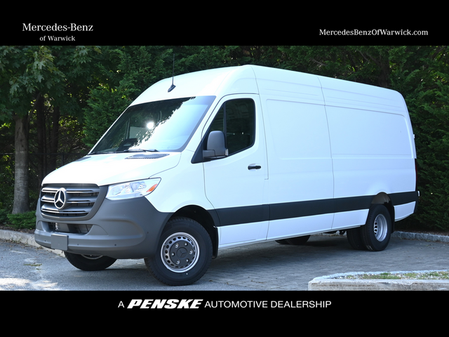 2025 Mercedes-Benz Sprinter Cargo