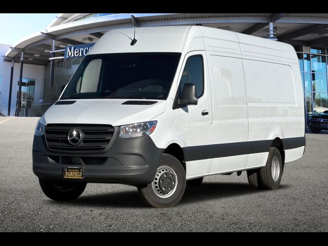 2025 Mercedes-Benz Sprinter Cargo