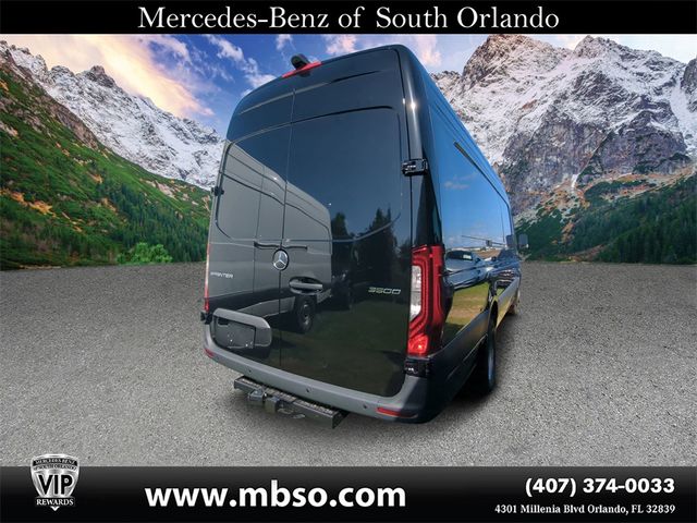 2025 Mercedes-Benz Sprinter Cargo