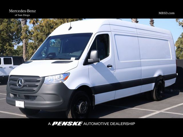 2025 Mercedes-Benz Sprinter Cargo