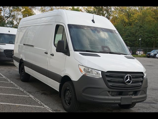 2025 Mercedes-Benz Sprinter Cargo