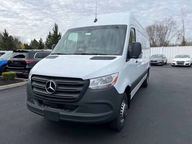 2025 Mercedes-Benz Sprinter Cargo