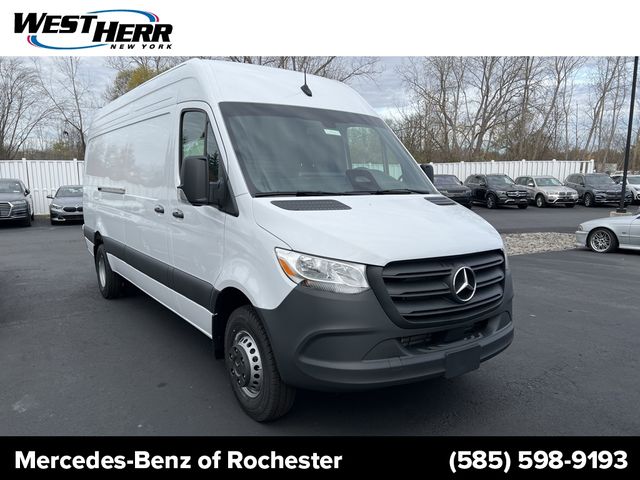 2025 Mercedes-Benz Sprinter Cargo