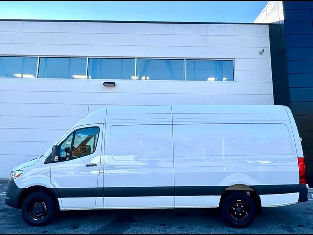 2025 Mercedes-Benz Sprinter Cargo