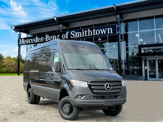 2025 Mercedes-Benz Sprinter Cargo