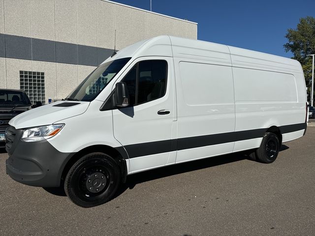 2025 Mercedes-Benz Sprinter Cargo