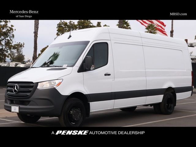 2025 Mercedes-Benz Sprinter Cargo