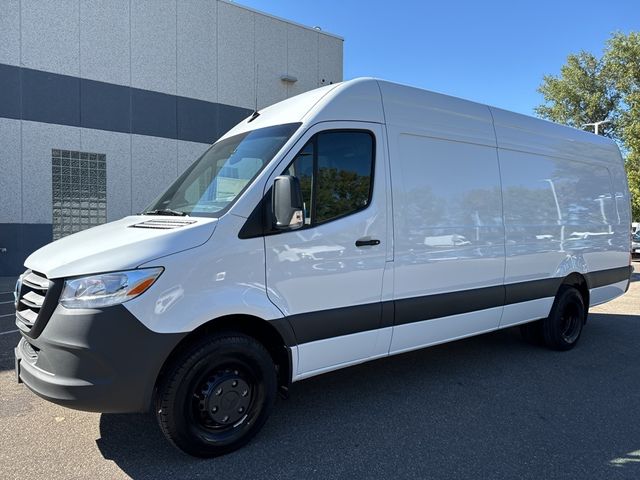 2025 Mercedes-Benz Sprinter Cargo