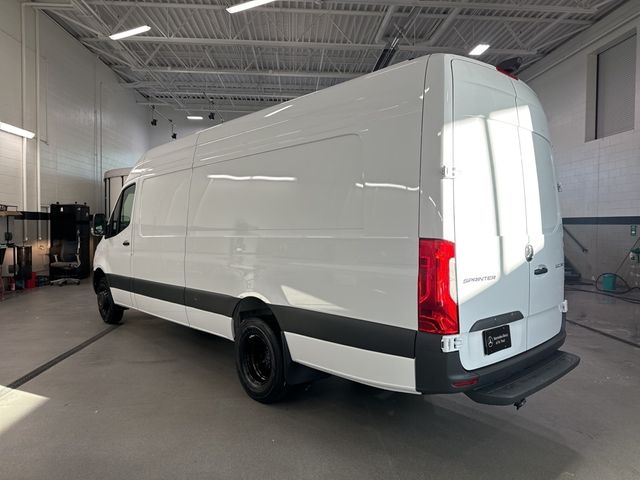 2025 Mercedes-Benz Sprinter Cargo