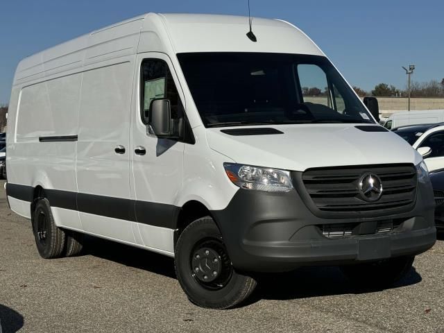 2025 Mercedes-Benz Sprinter Cargo