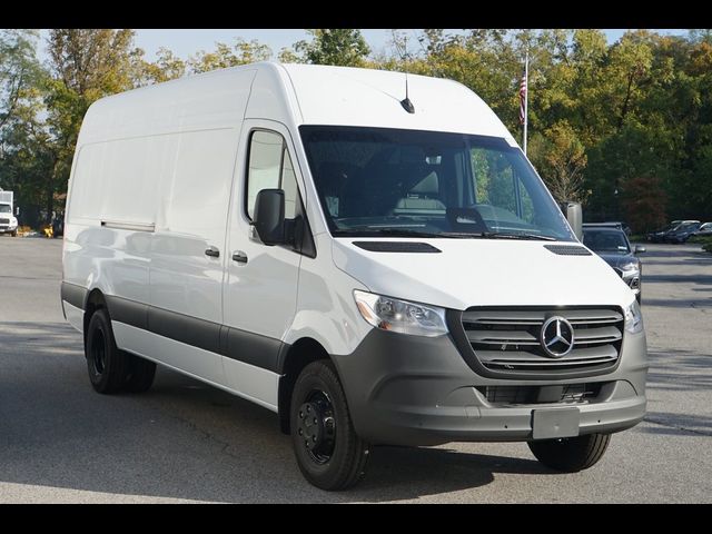 2025 Mercedes-Benz Sprinter Cargo