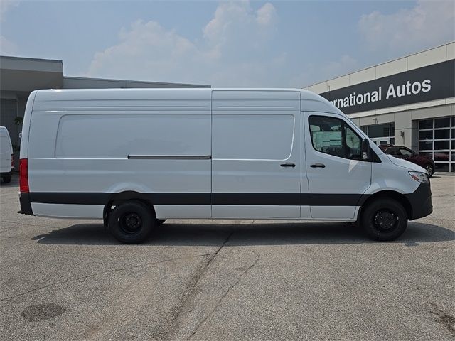 2025 Mercedes-Benz Sprinter Cargo