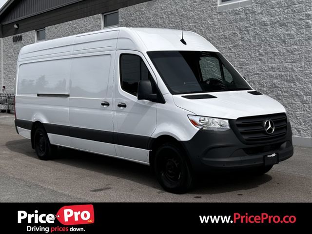 2025 Mercedes-Benz Sprinter Cargo