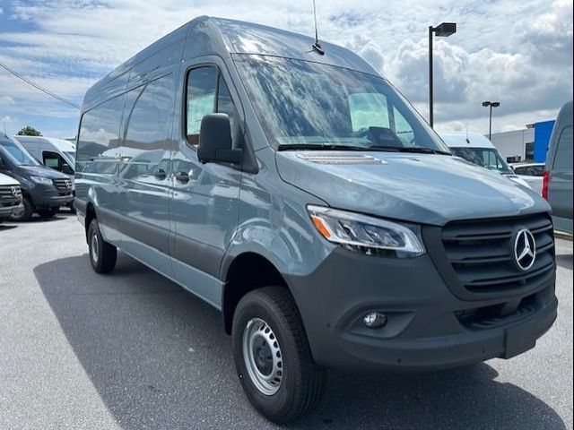 2025 Mercedes-Benz Sprinter Cargo