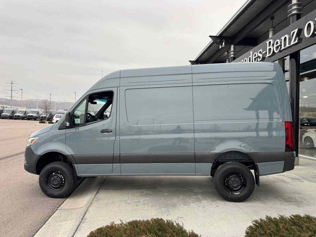 2025 Mercedes-Benz Sprinter Base