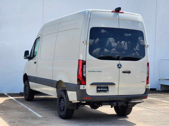 2025 Mercedes-Benz Sprinter Base