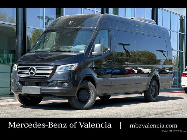 2025 Mercedes-Benz Sprinter Cargo