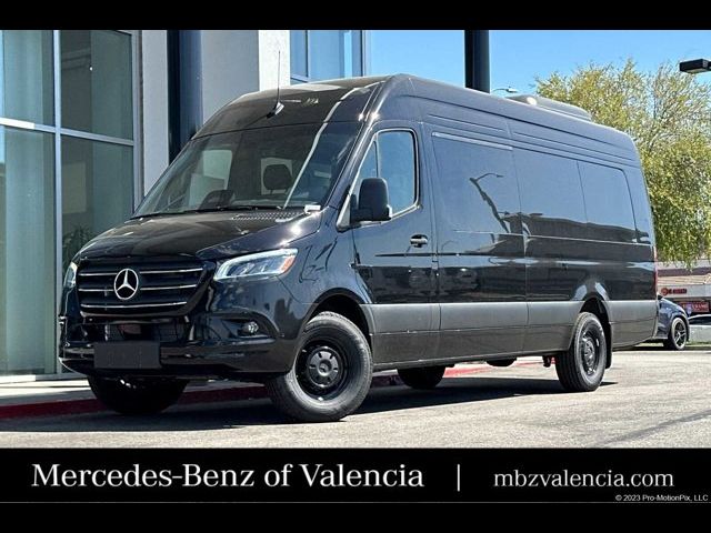 2025 Mercedes-Benz Sprinter Cargo