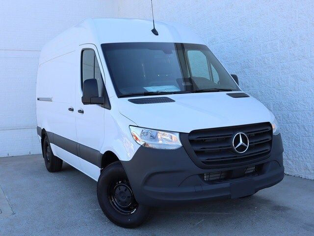 2025 Mercedes-Benz Sprinter Cargo