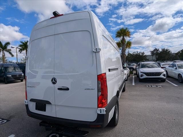 2025 Mercedes-Benz Sprinter Cargo