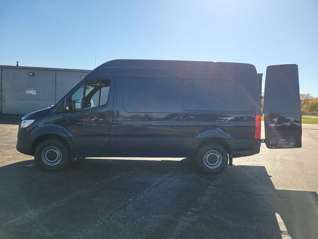 2025 Mercedes-Benz Sprinter Cargo