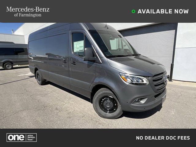 2025 Mercedes-Benz Sprinter Cargo