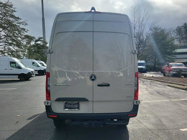 2025 Mercedes-Benz Sprinter Cargo