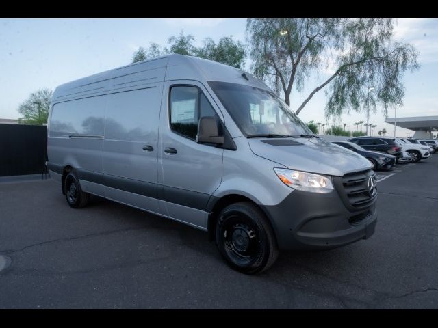2025 Mercedes-Benz Sprinter Cargo