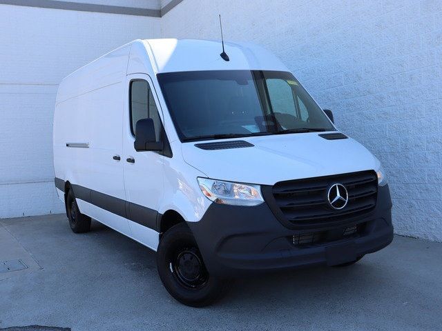 2025 Mercedes-Benz Sprinter Cargo