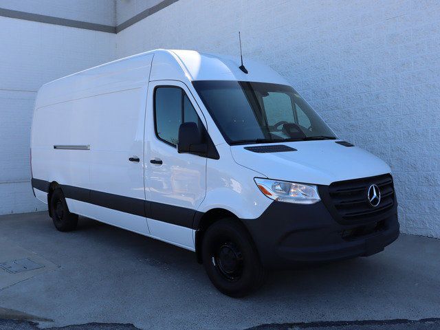 2025 Mercedes-Benz Sprinter Cargo