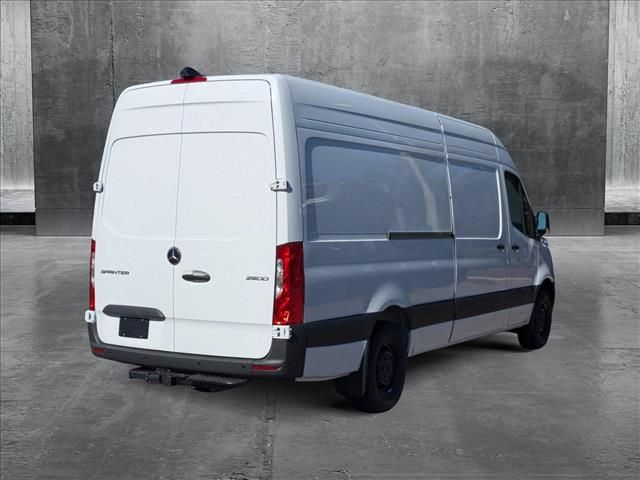 2025 Mercedes-Benz Sprinter Cargo