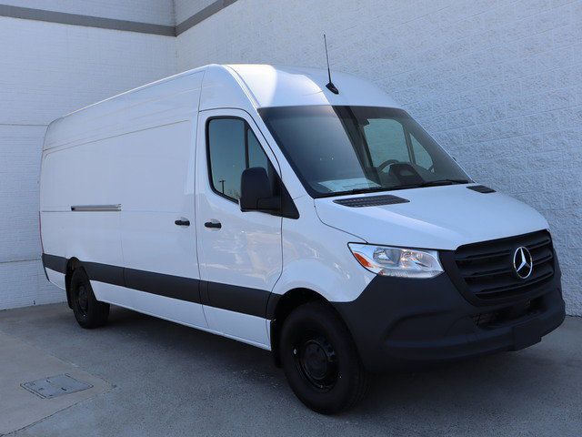 2025 Mercedes-Benz Sprinter Cargo