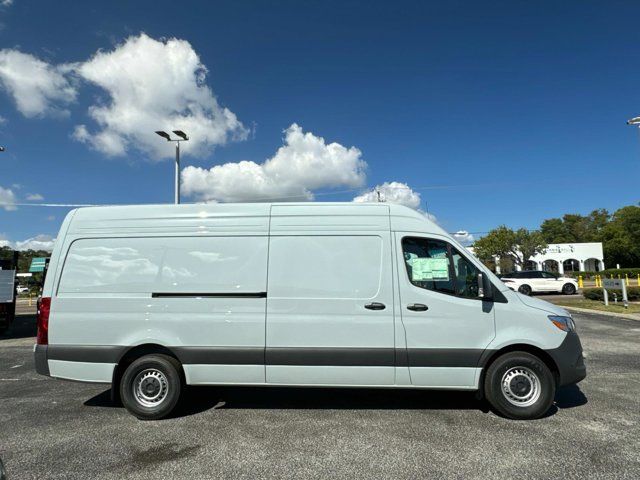 2025 Mercedes-Benz Sprinter Cargo