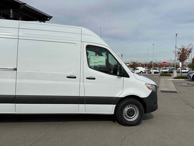 2025 Mercedes-Benz Sprinter Cargo