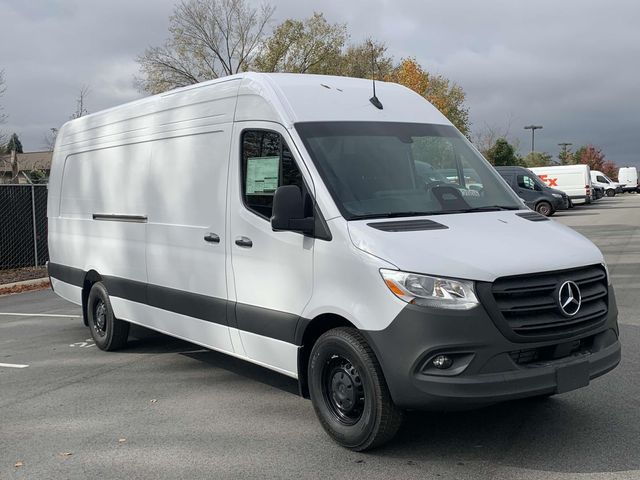 2025 Mercedes-Benz Sprinter Cargo