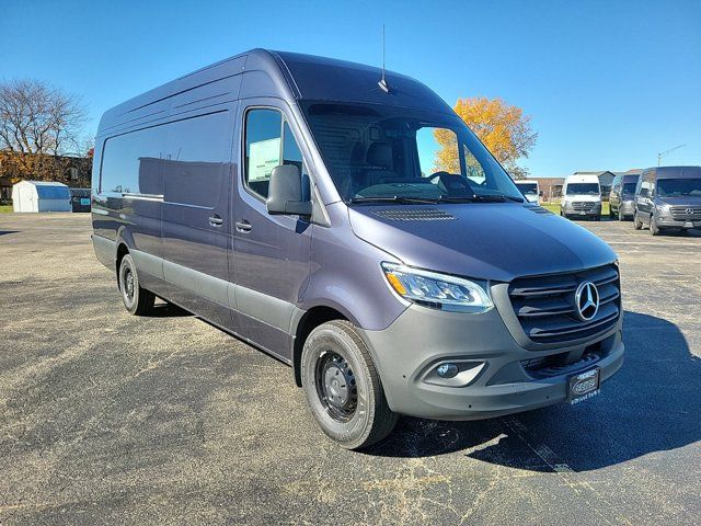 2025 Mercedes-Benz Sprinter Cargo