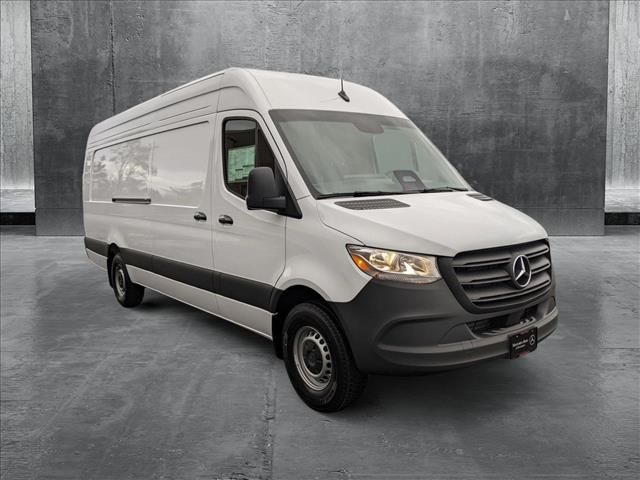 2025 Mercedes-Benz Sprinter Cargo