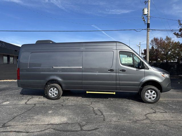 2025 Mercedes-Benz Sprinter Cargo