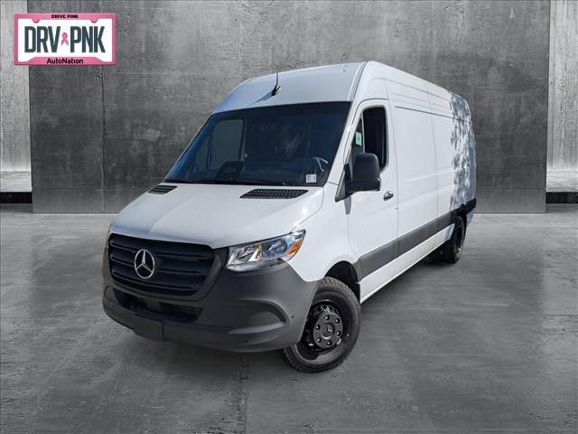 2025 Mercedes-Benz Sprinter Cargo