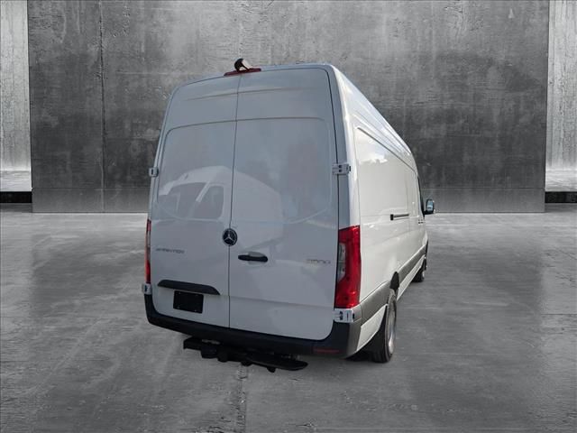 2025 Mercedes-Benz Sprinter Cargo