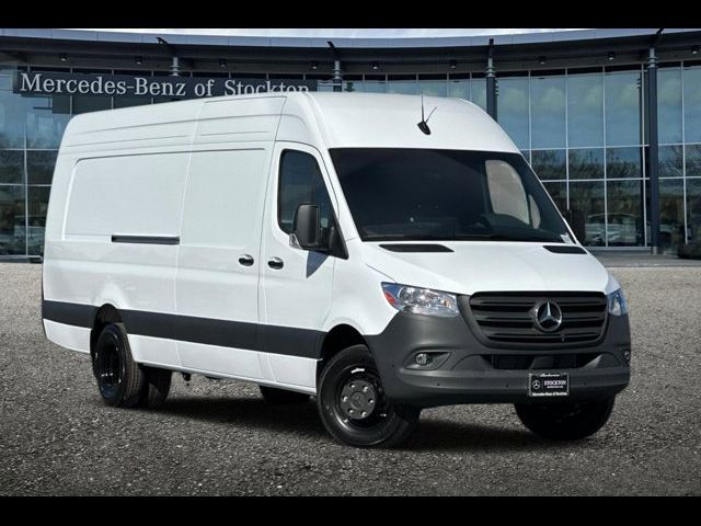 2025 Mercedes-Benz Sprinter Cargo