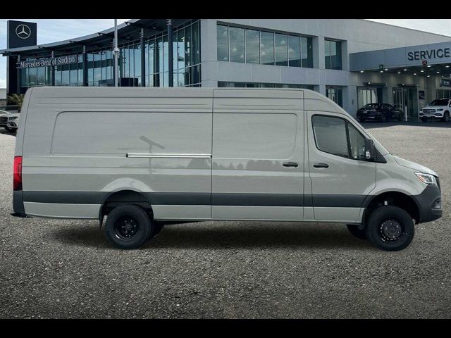 2025 Mercedes-Benz Sprinter Cargo