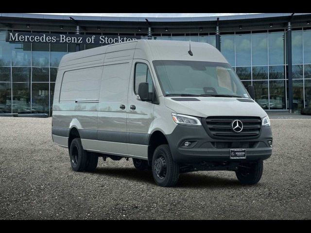 2025 Mercedes-Benz Sprinter Cargo