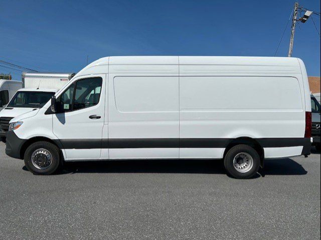 2025 Mercedes-Benz Sprinter Cargo