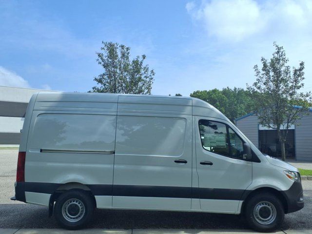 2025 Mercedes-Benz Sprinter Cargo