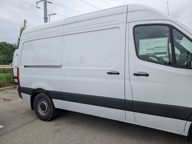 2025 Mercedes-Benz Sprinter Cargo