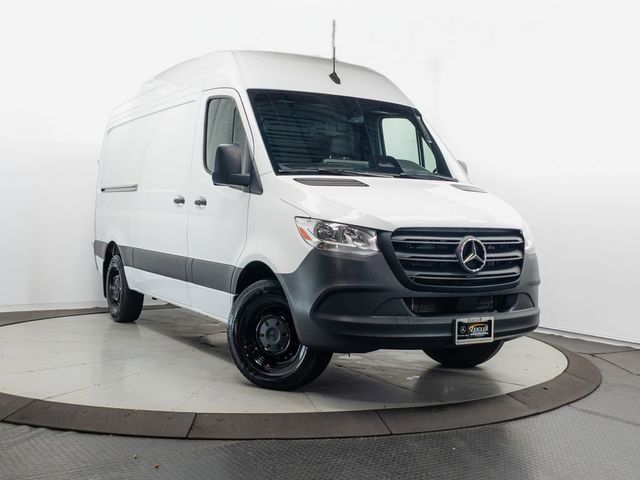 2025 Mercedes-Benz Sprinter Cargo