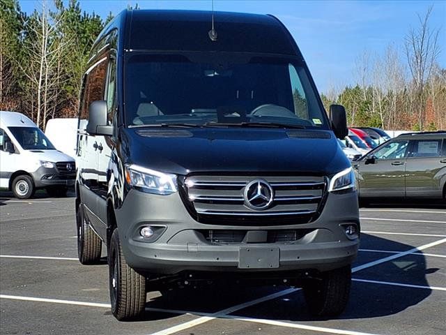 2025 Mercedes-Benz Sprinter Cargo