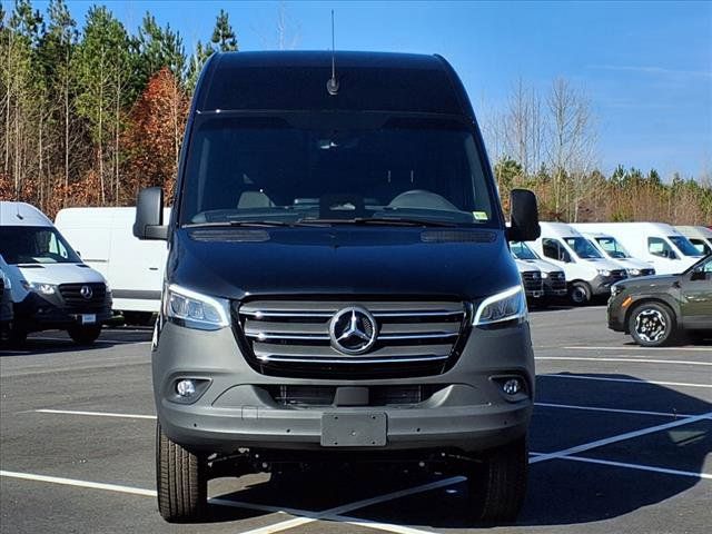 2025 Mercedes-Benz Sprinter Cargo